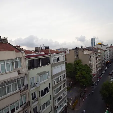 Corner Park Lejlighedshotel 4*