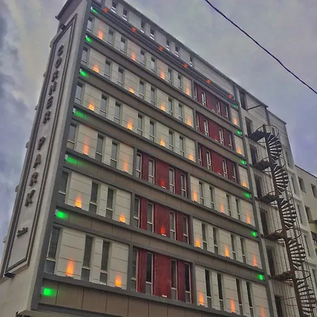 Ξενοδοχείο με διαμερίσματα Corner Park Κωνσταντινούπολη