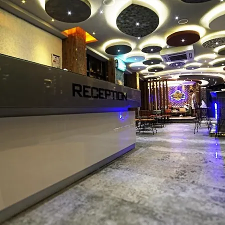 Corner Park Aparthotel