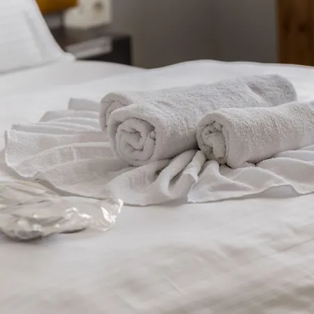 Corner Park 4*