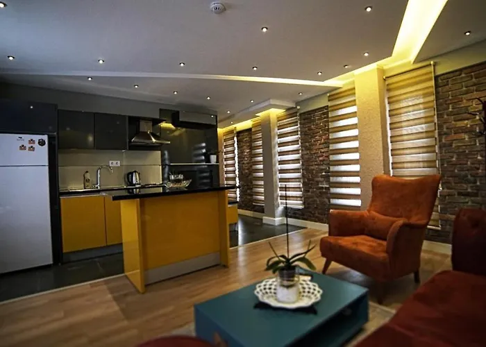Corner Park 4*