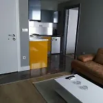 Aparthotel Corner Park 4*