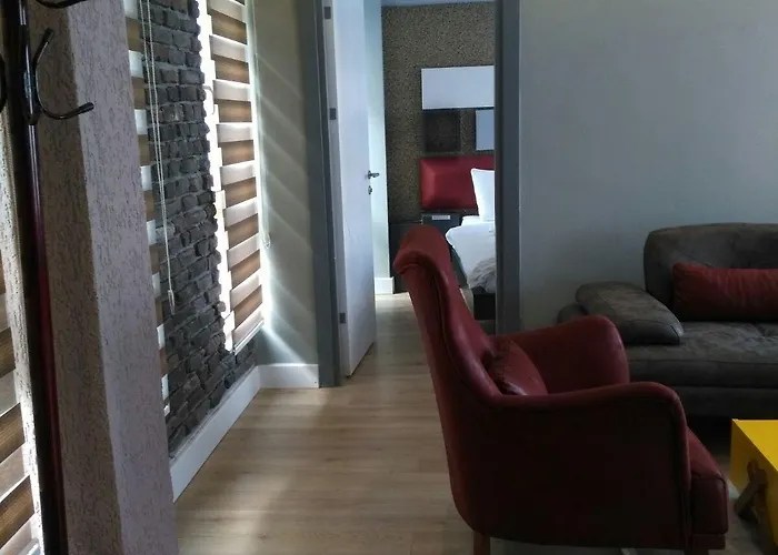 Aparthotel Corner Park 4*