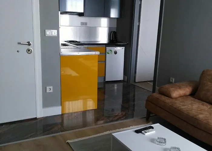 Aparthotel Corner Park 4*