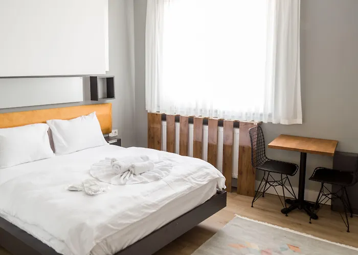 Corner Park Aparthotel